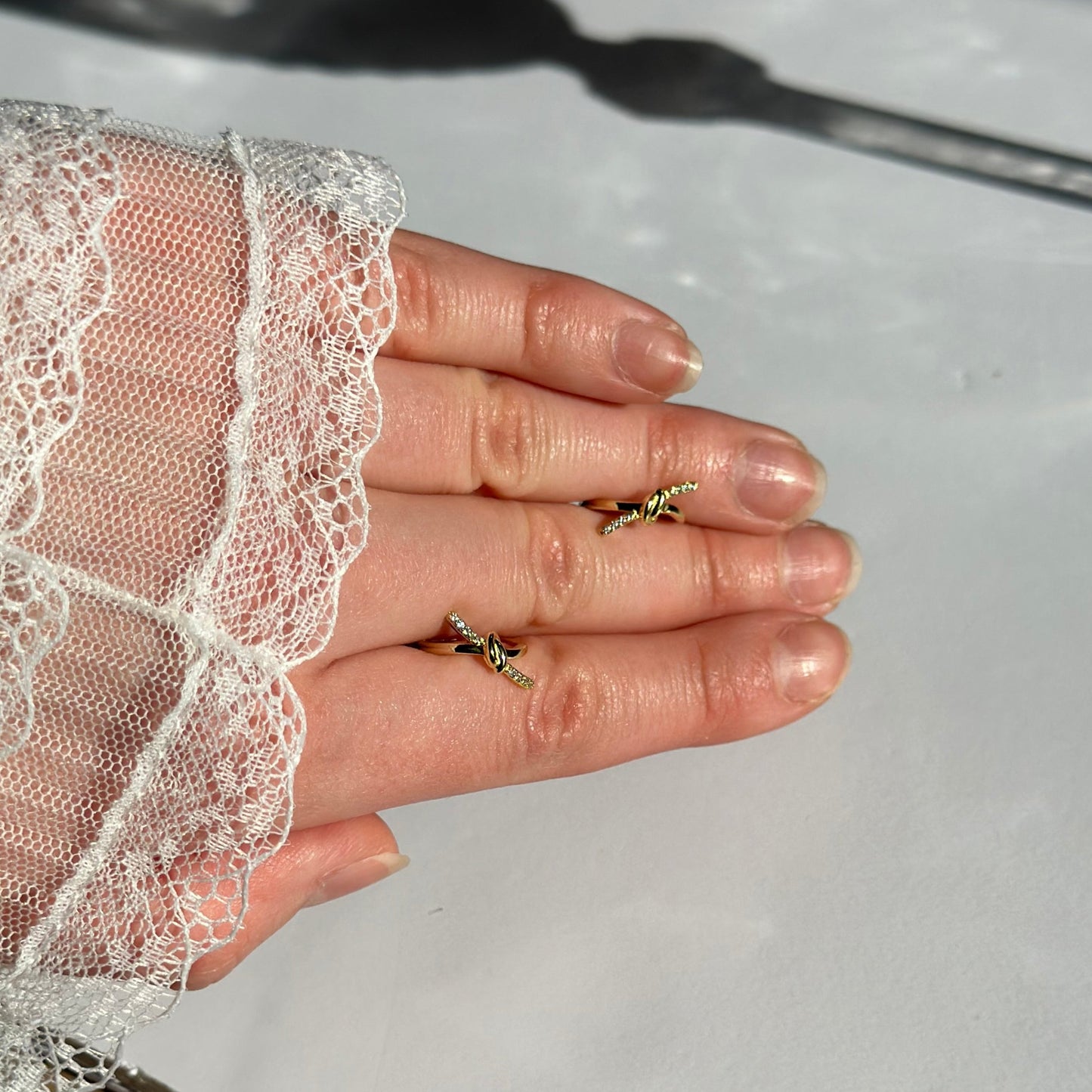 bow earrings gold product image