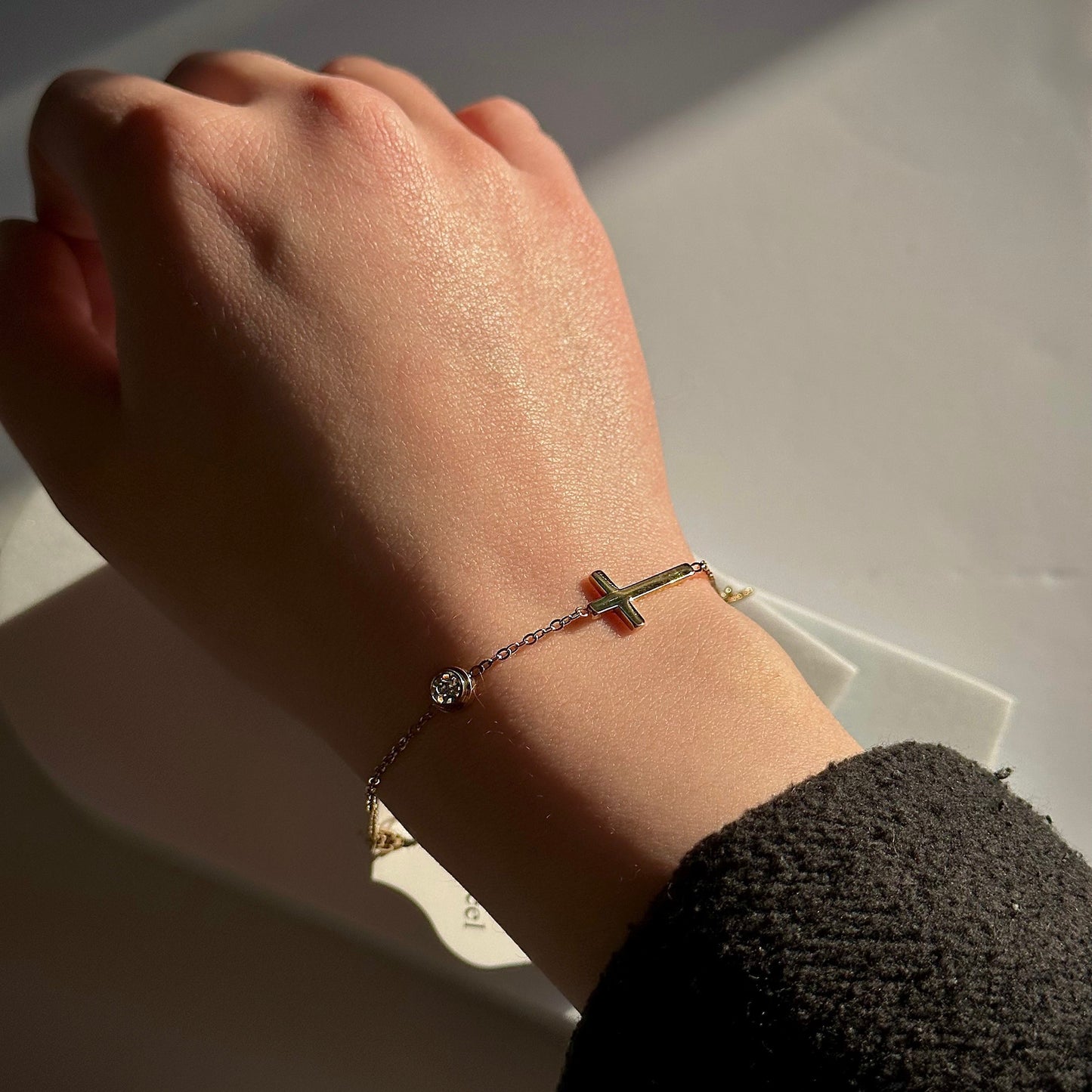 'Belle' Cross Bracelet Gold