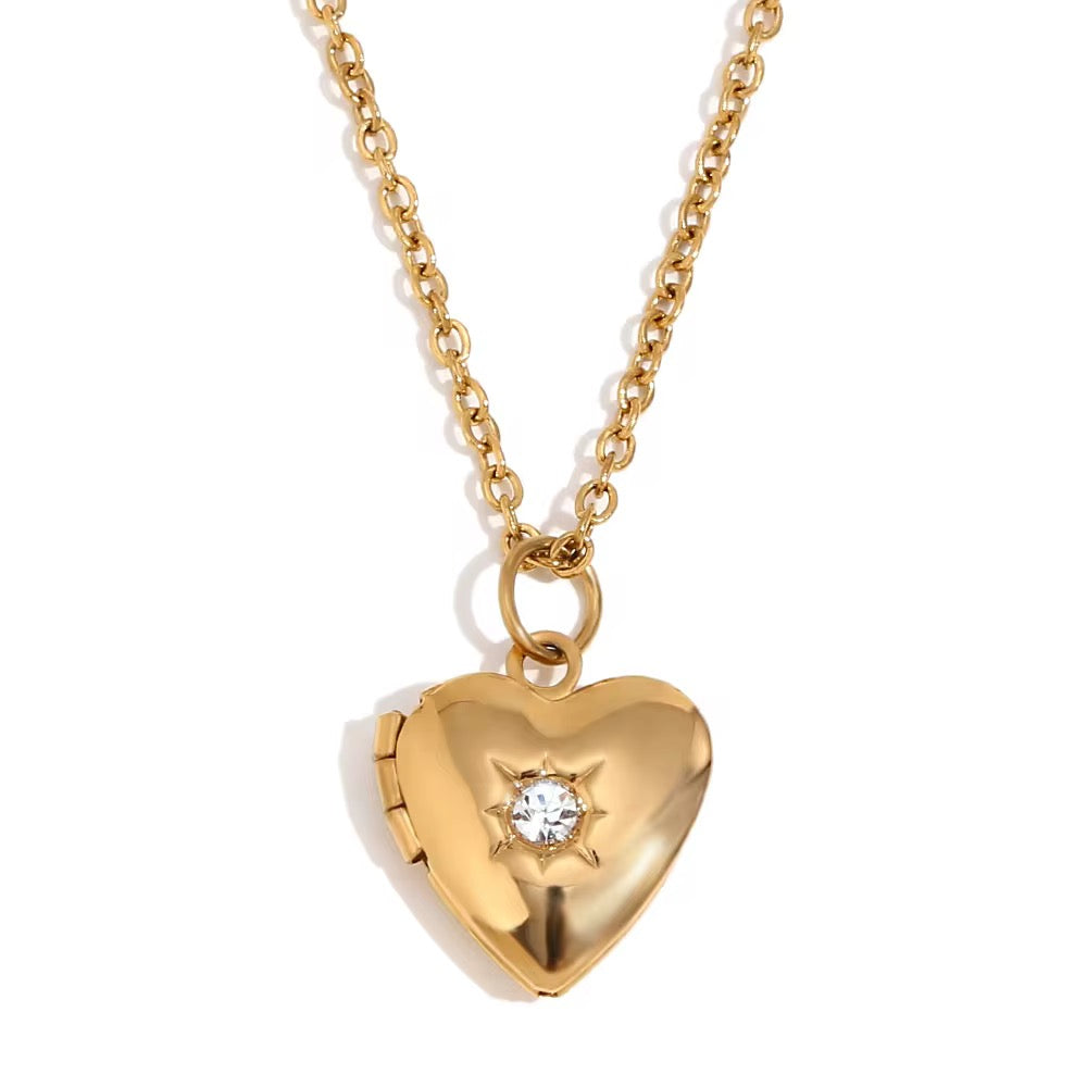 'Maria' Locket Necklace Gold