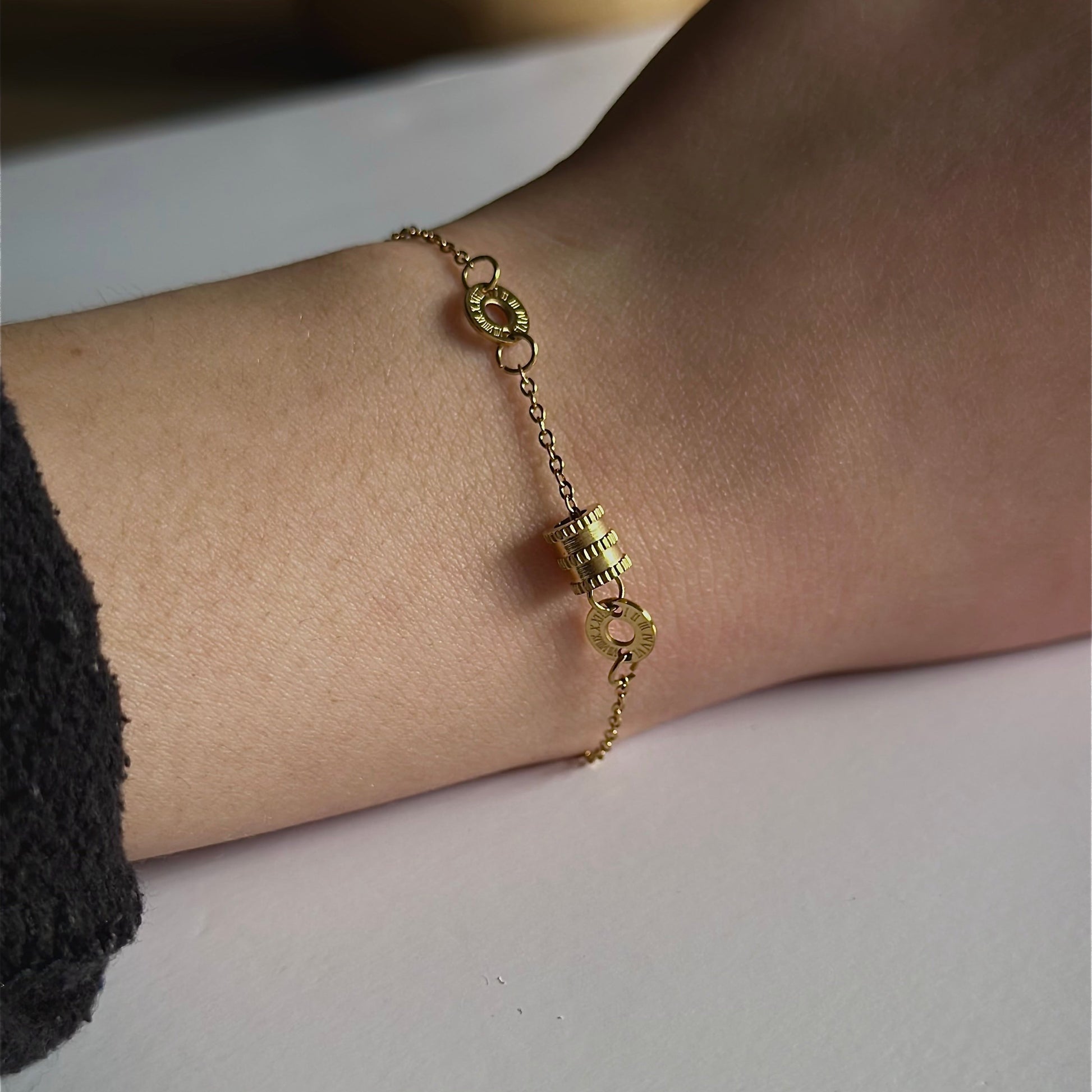 roman numeral bracelet gold